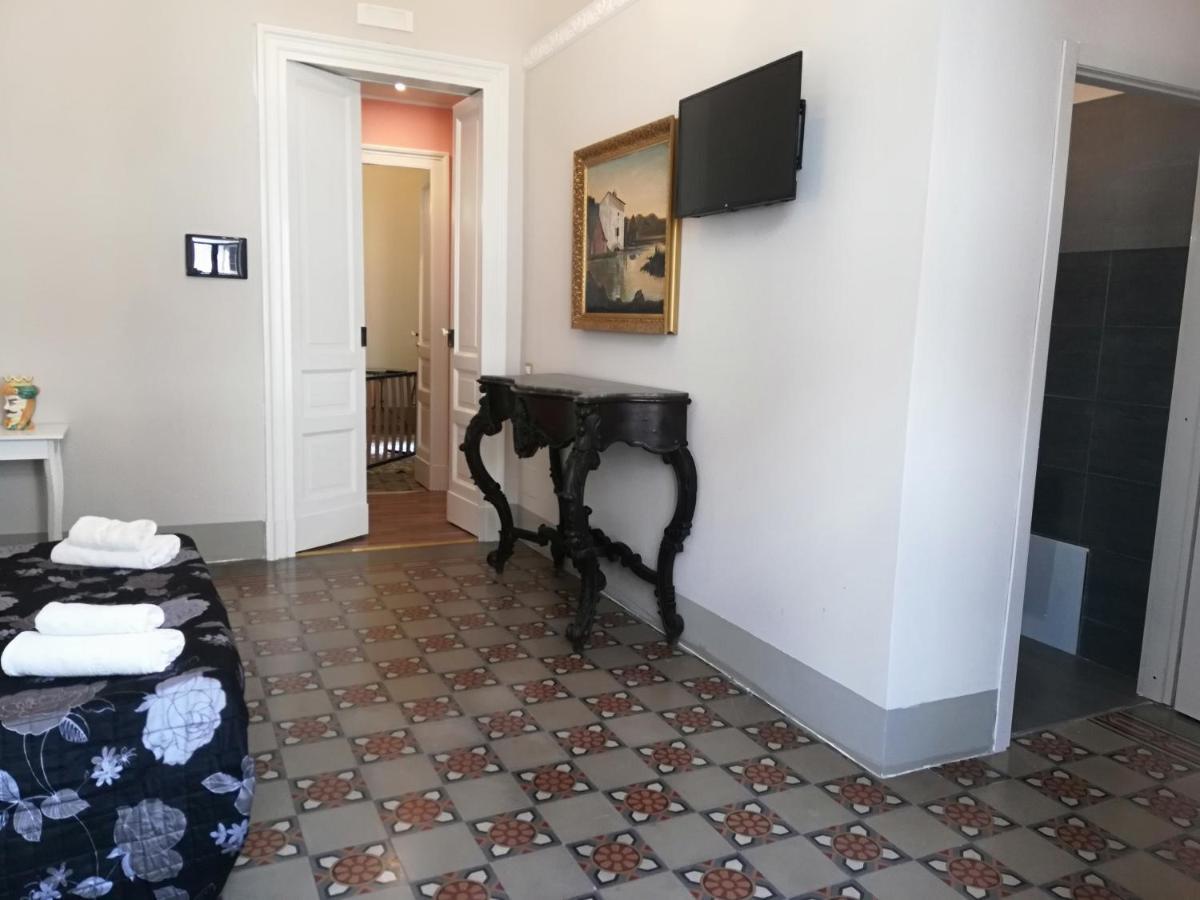 Stanze Etnea 380 Hotel Catánia Buitenkant foto